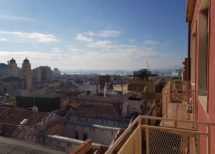 Red Moon アパート