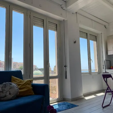 Daire Red Moon Cagliari