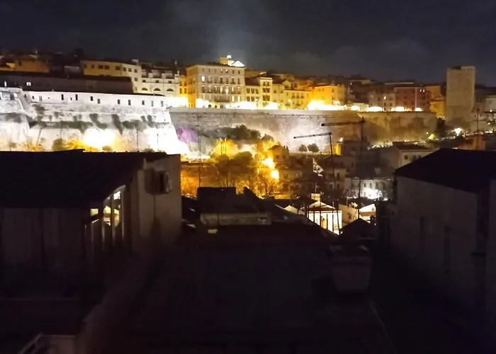 Red Moon Кальяри